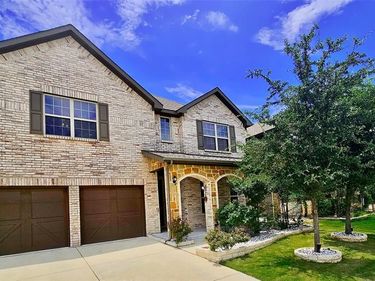 3744 Holly Brook Drive, Fort Worth, TX 76244