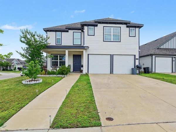 101 Spring Creek Lane , Terrell, TX 75160