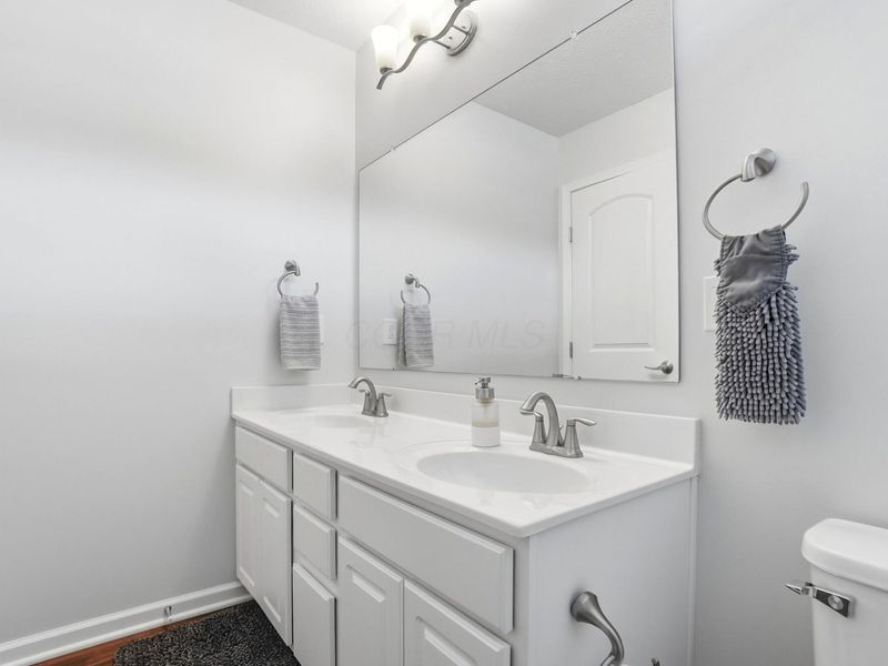 136 Halcyon Drive, Pataskala, OH 43062 Photo 26