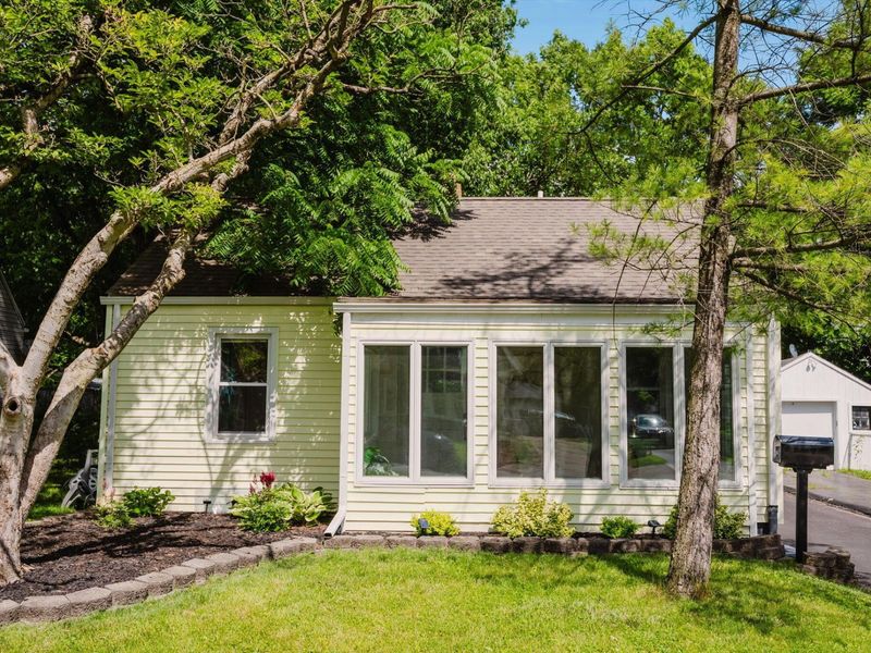 812 S Chesterfield Road, Columbus, OH 43209 Photo 2