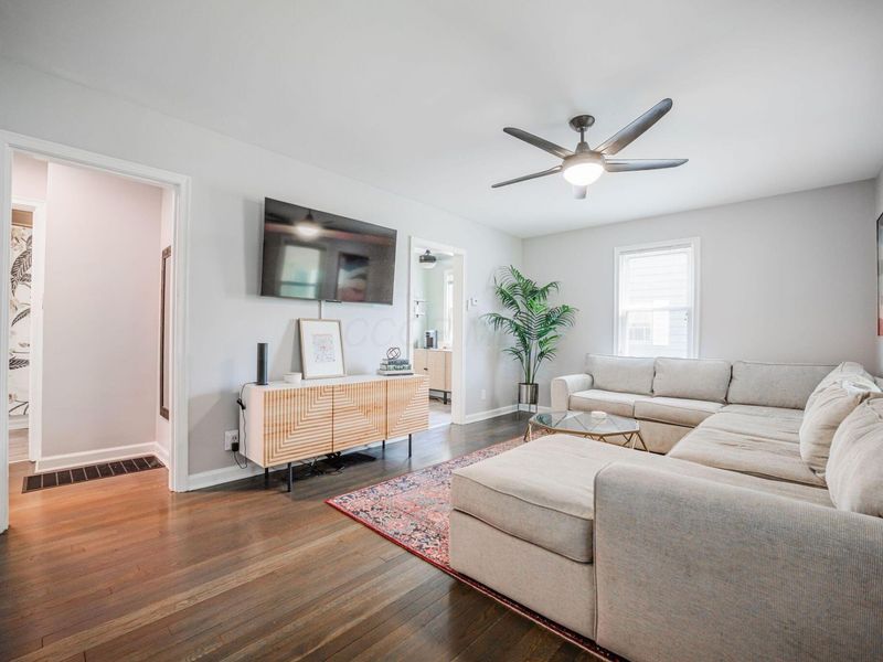 812 S Chesterfield Road, Columbus, OH 43209 Photo 8