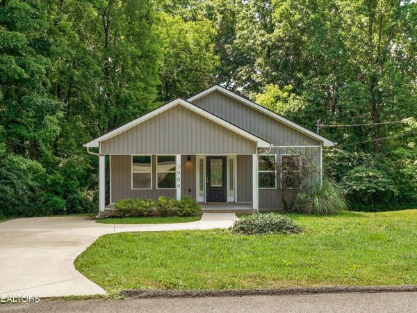 3900 Wayne Drive, Knoxville, TN 37914