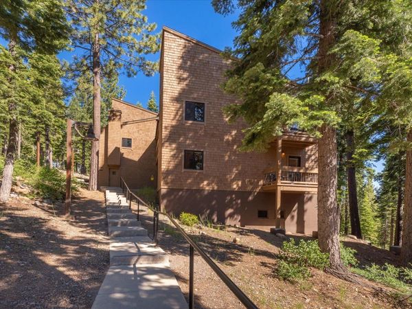 4063 Coyote Fork, Truckee, CA 96161