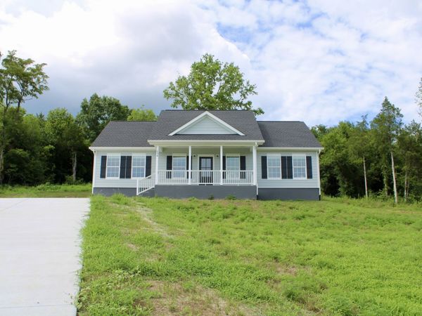 134 Alice Preston Loop , Gordonsville, TN 38563