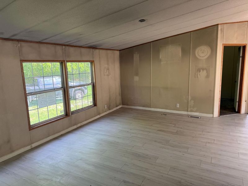 305 Gills Branch Road, Owenton, KY 40359 Photo 9