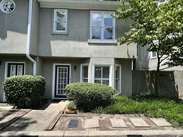 1102 Defoors Landing NW, Atlanta, GA 30318