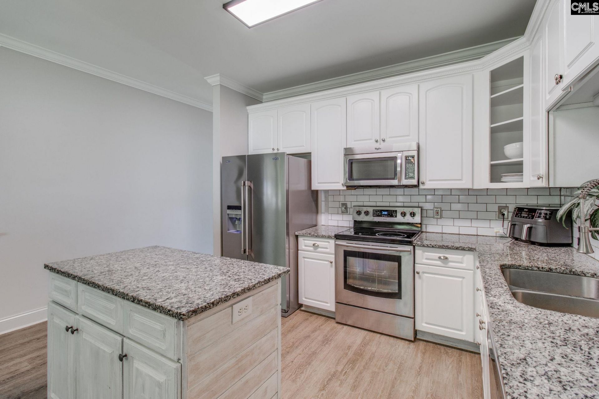 508 Rose Creek Lane  Photo 10