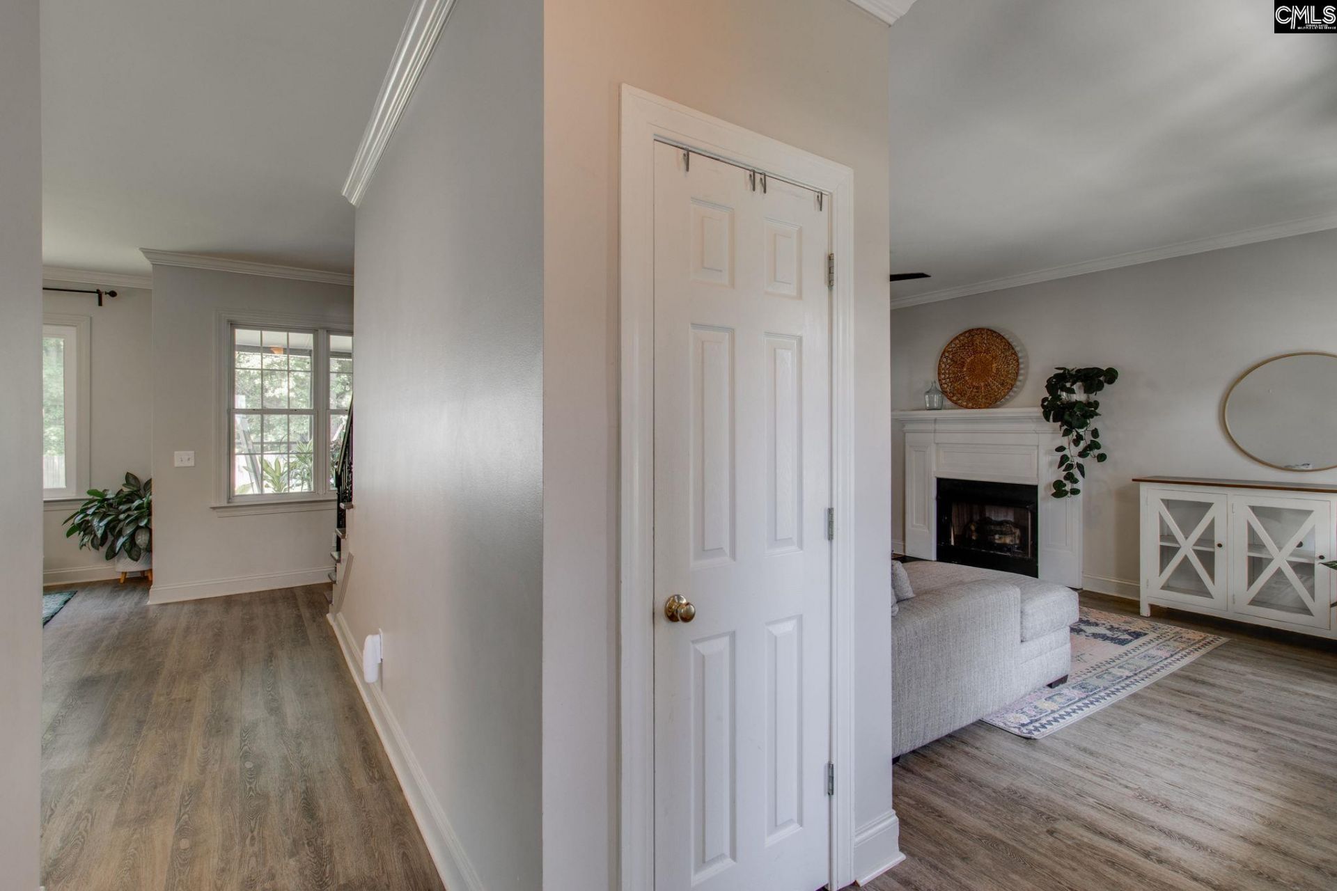508 Rose Creek Lane  Photo 5