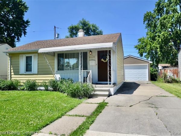 30159 Palmer Boulevard, Madison Heights, MI 48071