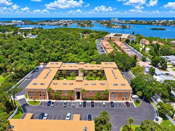 12760 INDIAN ROCKS ROAD, Unit 570, LARGO, FL 33774
