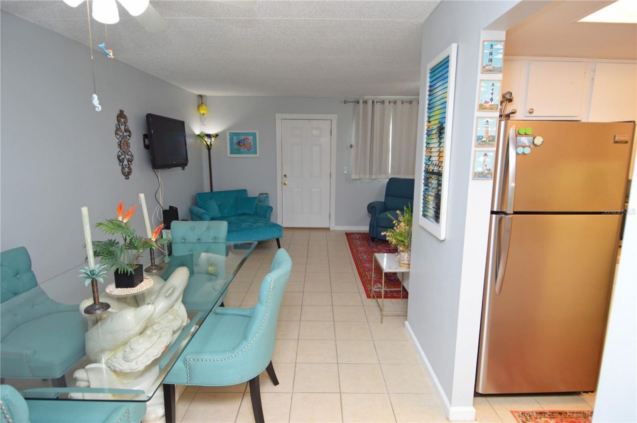 12760 Indian Rocks Road, Unit 570, Largo, FL 33774 Photo