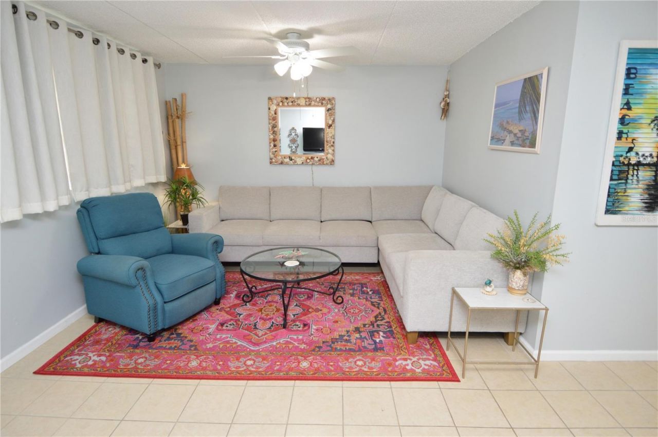 12760 Indian Rocks Road, Unit 570, Largo, FL 33774 Photo