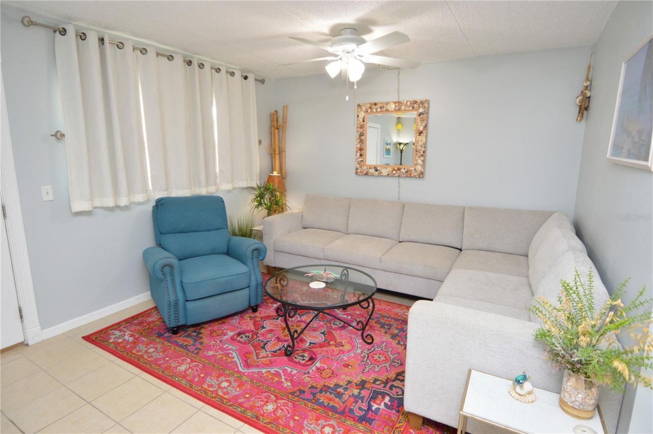 12760 Indian Rocks Road, Unit 570, Largo, FL 33774 Photo