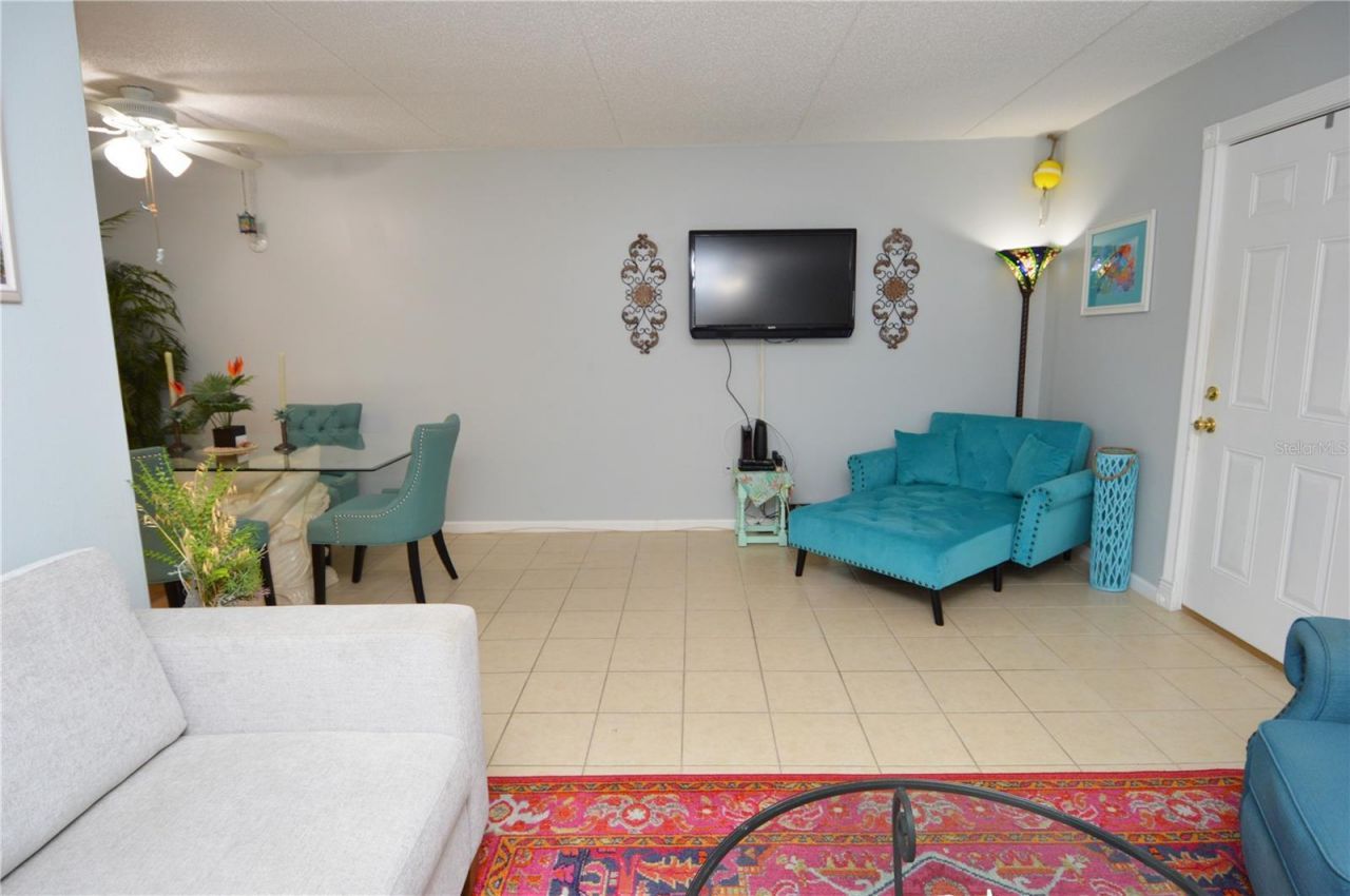 12760 Indian Rocks Road, Unit 570, Largo, FL 33774 Photo