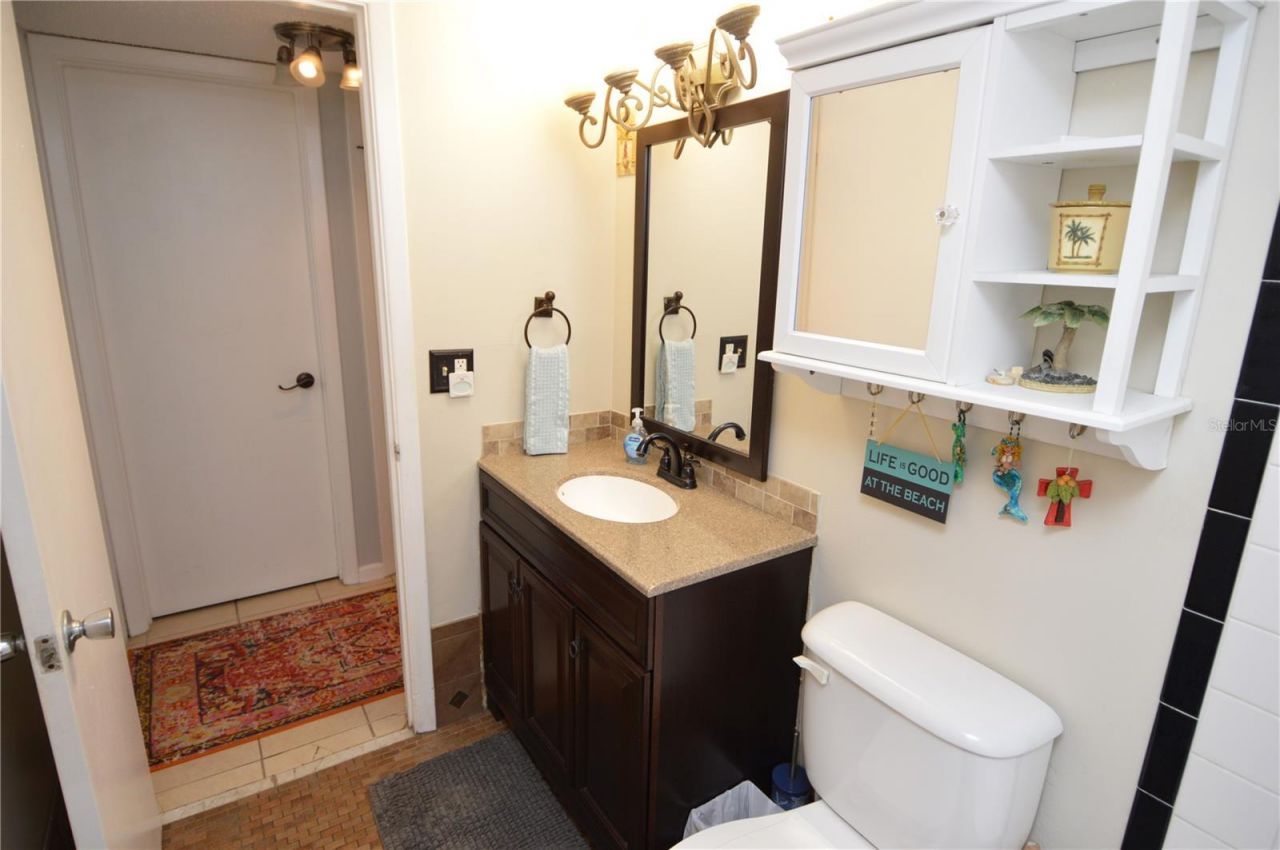 12760 Indian Rocks Road, Unit 570, Largo, FL 33774 Photo
