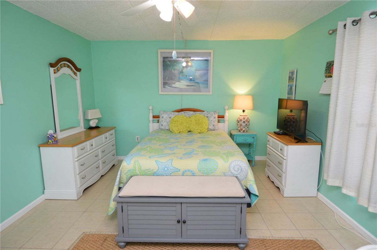 12760 Indian Rocks Road, Unit 570, Largo, FL 33774 Photo