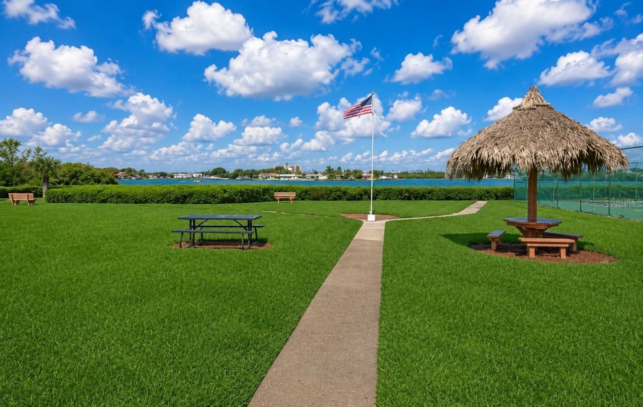 12760 Indian Rocks Road, Unit 570, Largo, FL 33774 Photo