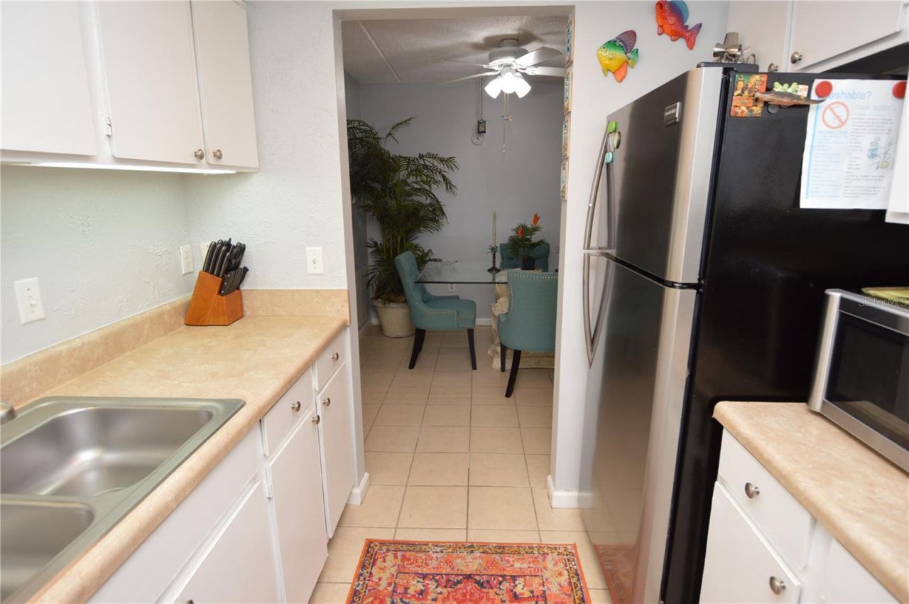 12760 Indian Rocks Road, Unit 570, Largo, FL 33774 Photo