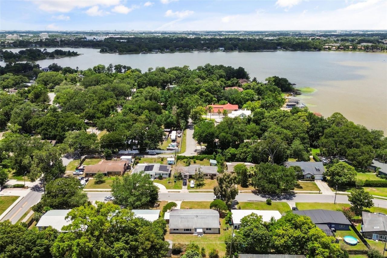 5409 Stratemeyer Drive, Orlando, FL 32839 Photo