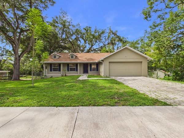 39 CHERRY STREET, BROOKSVILLE, FL 34601