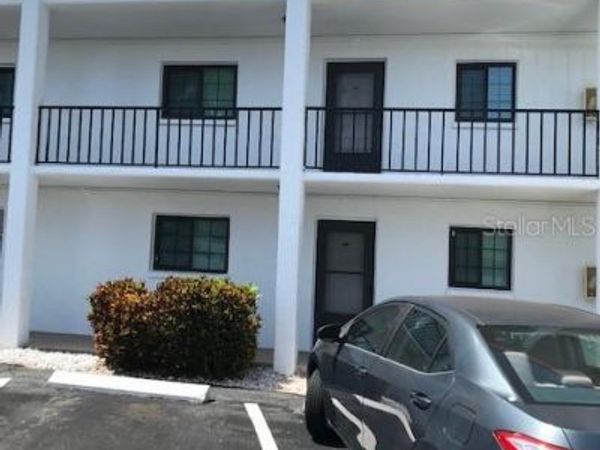 10530 77TH TERRACE , Unit 323, SEMINOLE, FL 33772