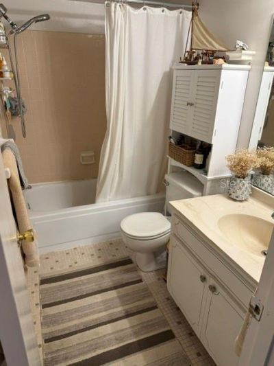 10530 77th Terrace, Unit 323, Seminole, FL 33772 Photo