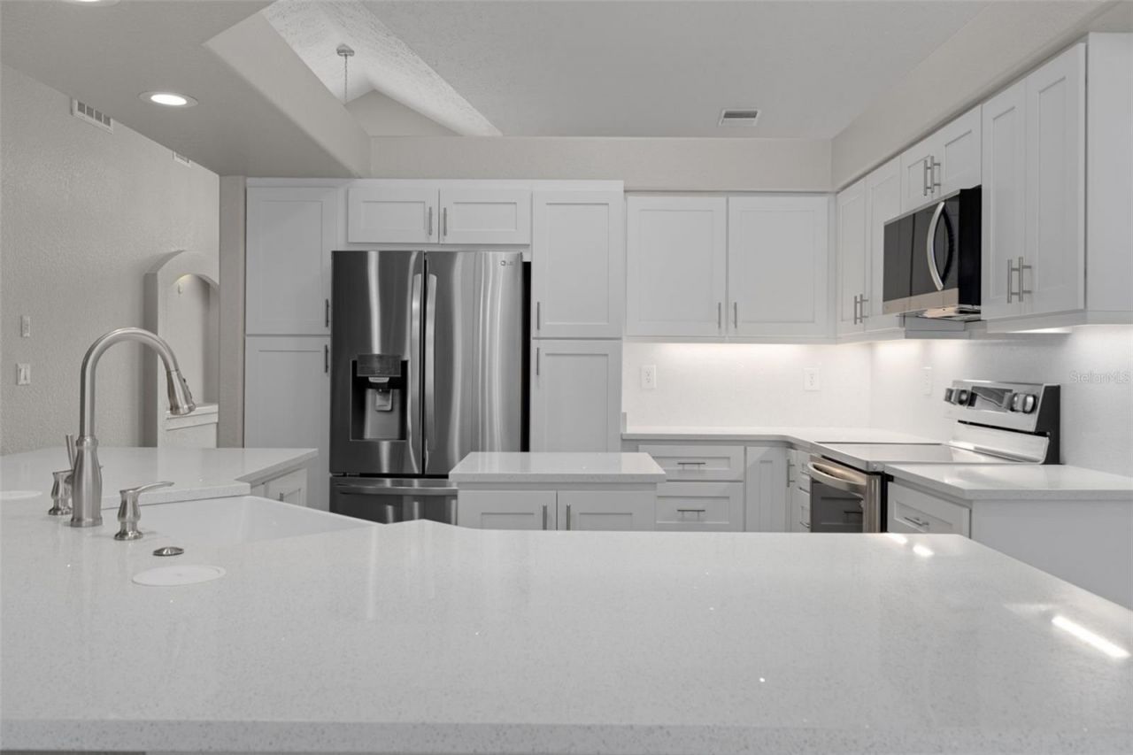 4200 W Pine Ridge Boulevard, Beverly Hills, FL 34465 Photo