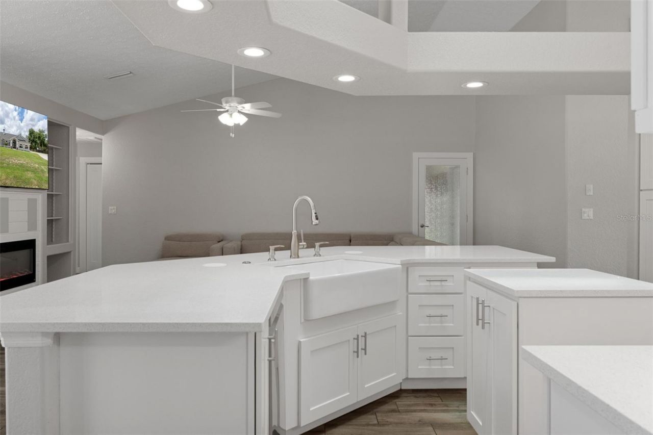 4200 W Pine Ridge Boulevard, Beverly Hills, FL 34465 Photo