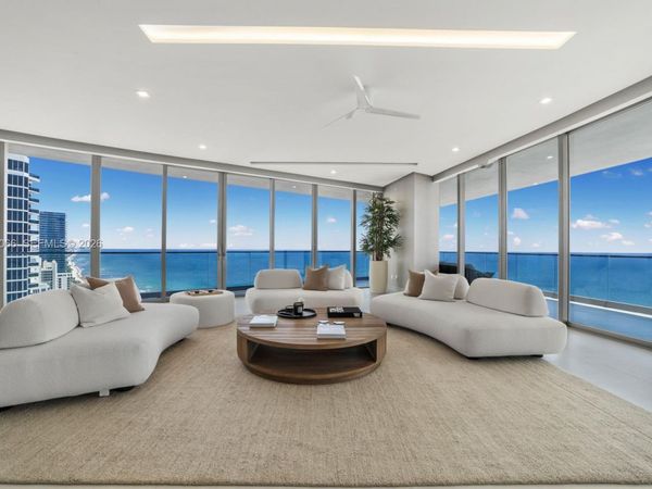 18975 Collins Ave , Unit 3000, Sunny Isles Beach, FL 33160