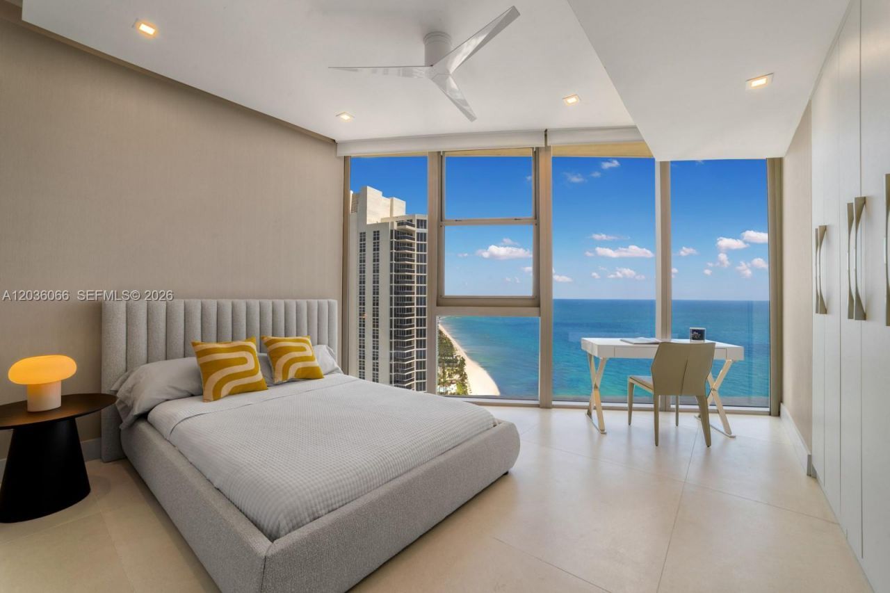 18975 Collins Ave , Unit 3000, Sunny Isles Beach, FL 33160 Photo
