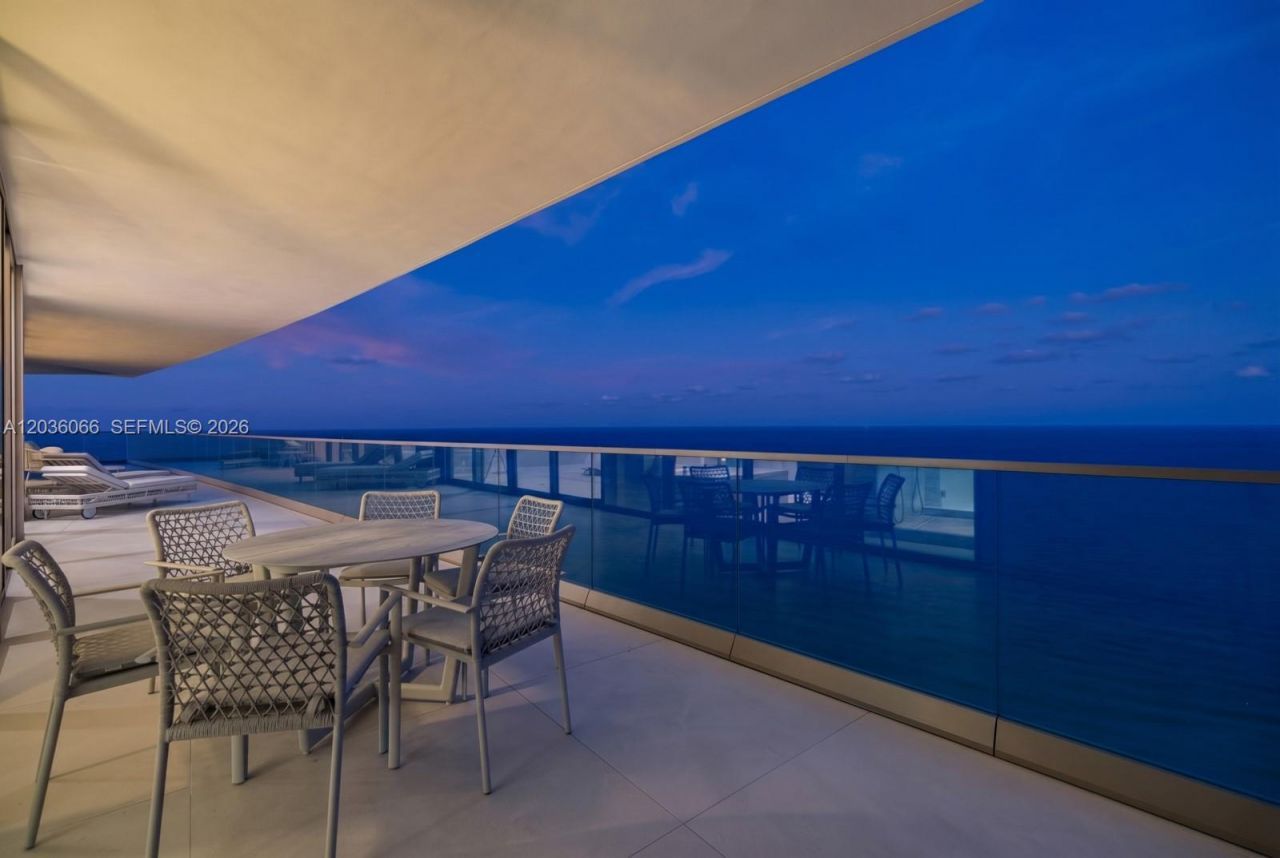 18975 Collins Ave , Unit 3000, Sunny Isles Beach, FL 33160 Photo