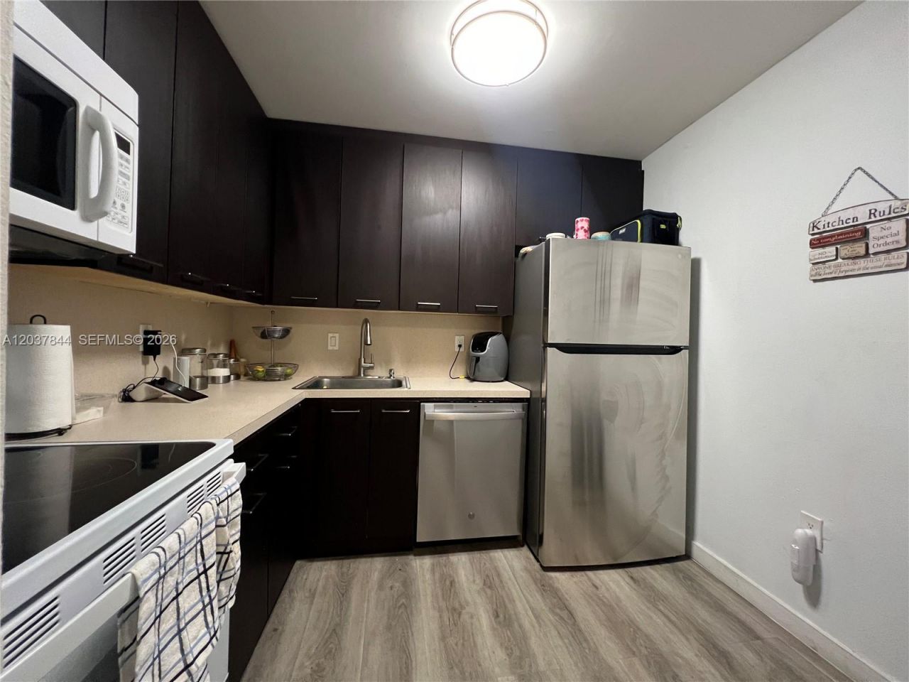 4910 NW 79th Ave, Unit 205, Doral, FL 33166 Photo