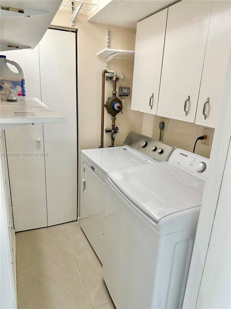 8955 Wiles Rd , Unit 208, Coral Springs, FL 33067 Photo
