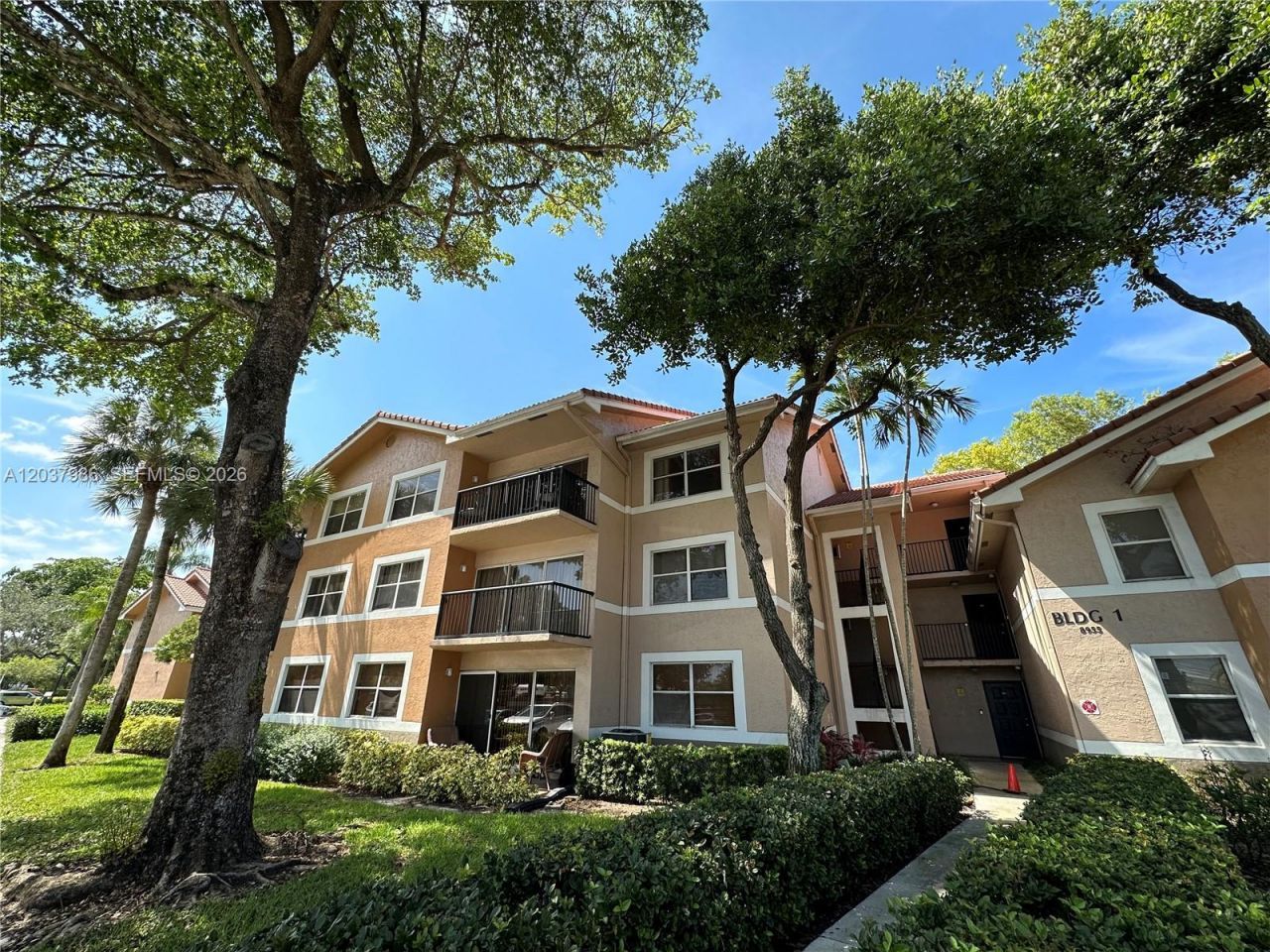 8955 Wiles Rd , Unit 208, Coral Springs, FL 33067 Photo