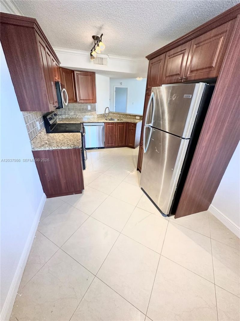 8955 Wiles Rd , Unit 208, Coral Springs, FL 33067 Photo
