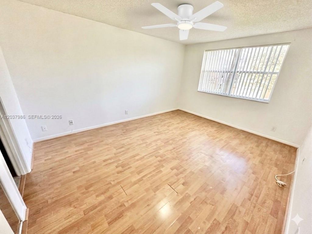 8955 Wiles Rd , Unit 208, Coral Springs, FL 33067 Photo
