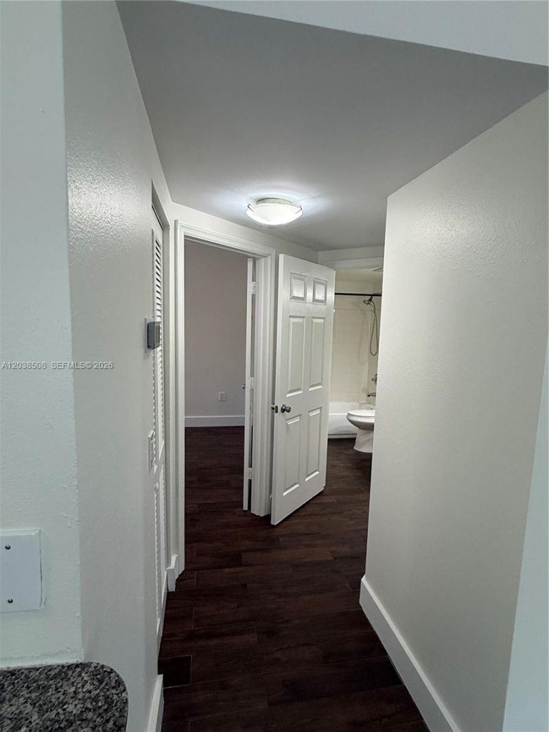 2442 Centergate Dr, Unit 206, Miramar, FL 33025 Photo