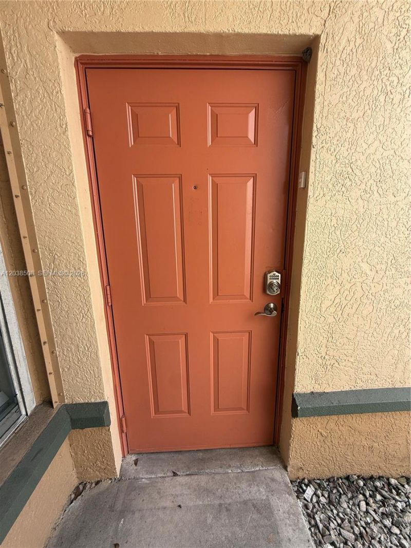 2442 Centergate Dr, Unit 206, Miramar, FL 33025 Photo