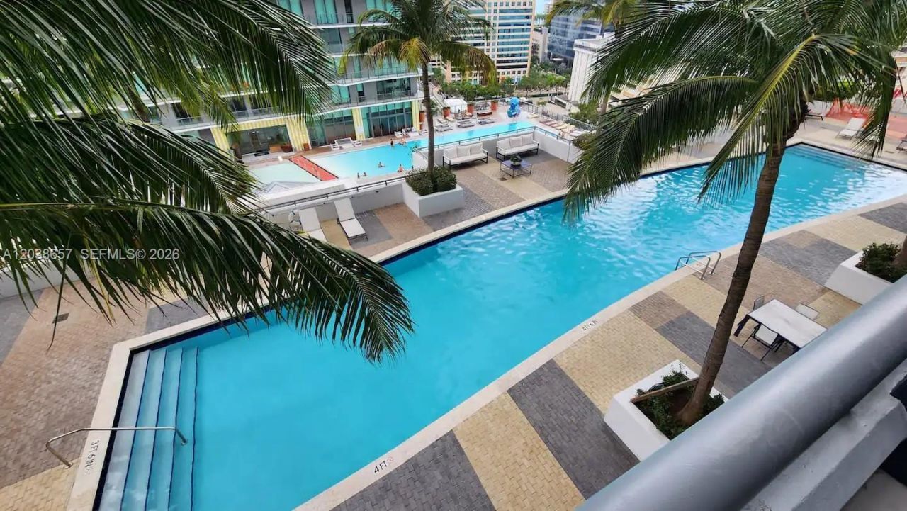 60 SW 13th St , Unit 1412, Miami, FL 33130 Photo