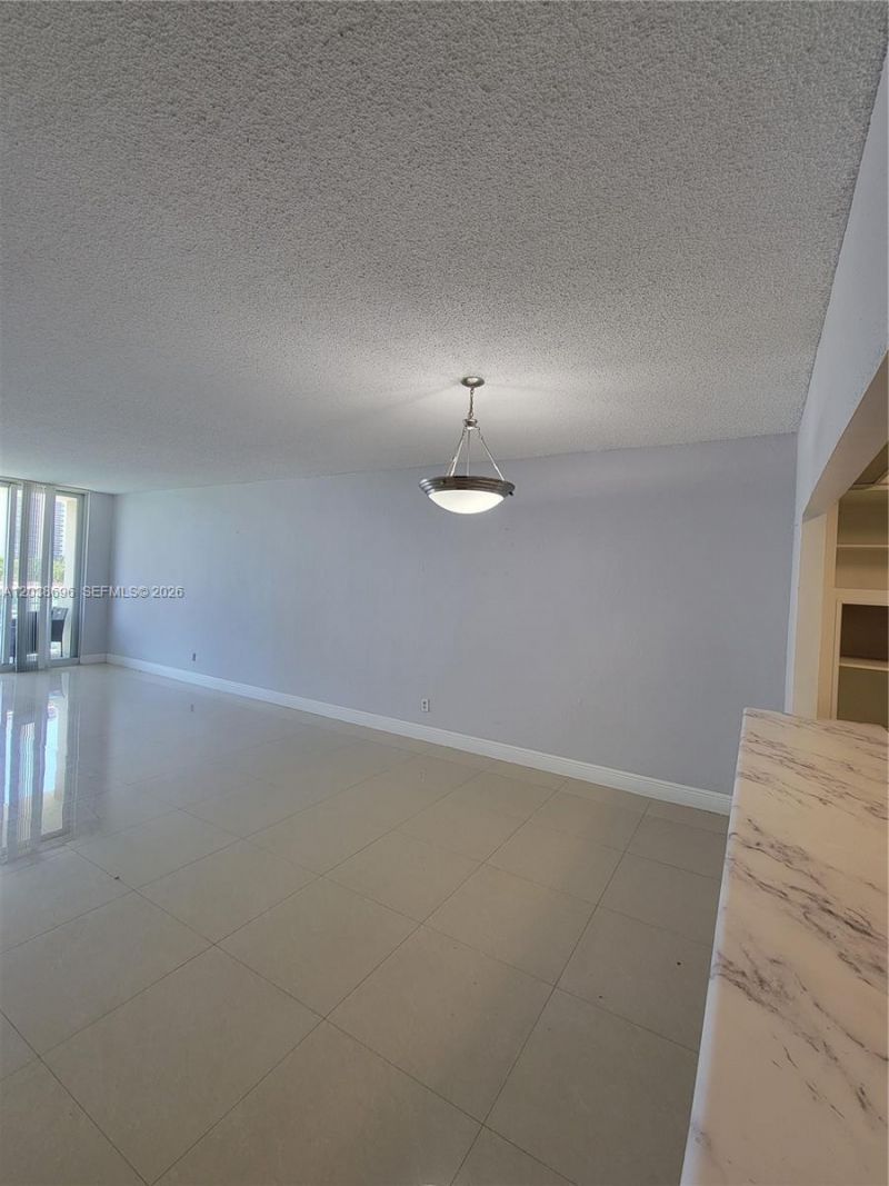 19380 Collins Ave , Unit 504, Sunny Isles Beach, FL 33160 Photo