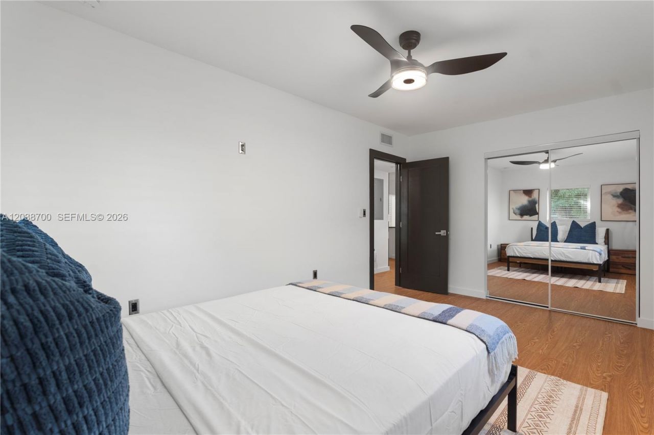 1428 NE 153rd Ter , North Miami Beach, FL 33162 Photo