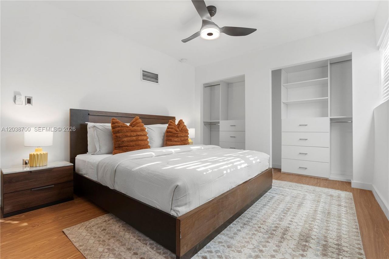 1428 NE 153rd Ter , North Miami Beach, FL 33162 Photo