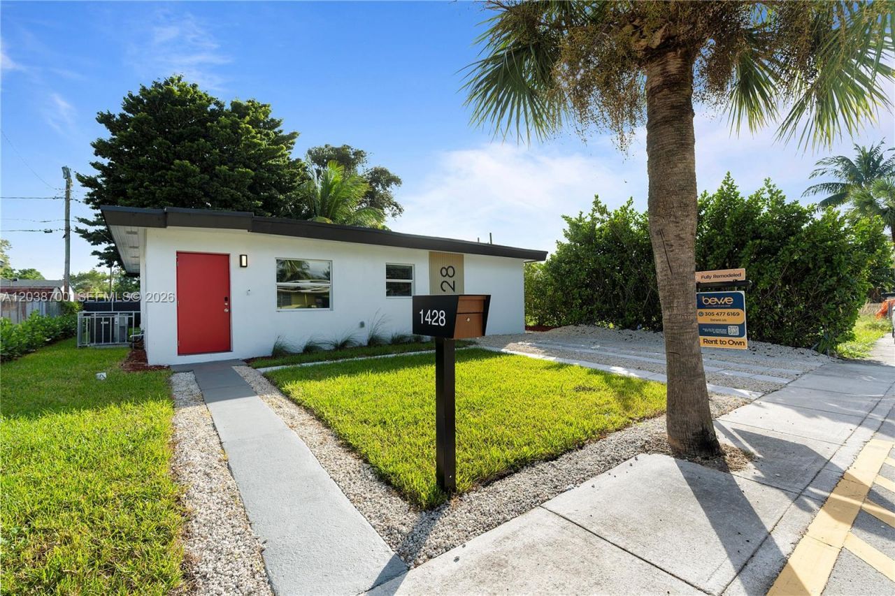 1428 NE 153rd Ter , North Miami Beach, FL 33162 Photo