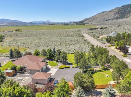 261 Fredericksburg Road, Gardnerville, NV 89460 Photo