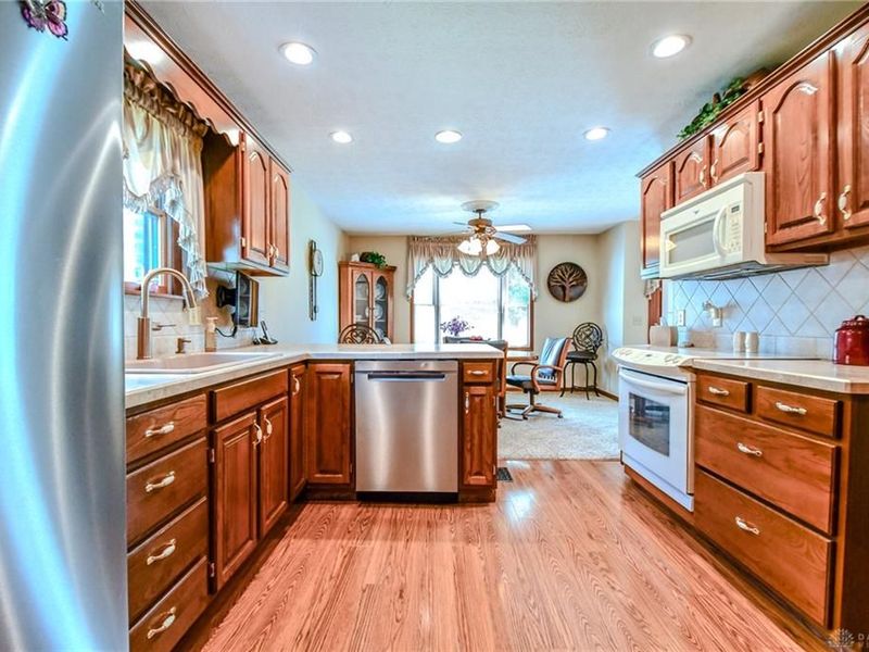 1337 Maplecrest Drive, Troy, OH 45373 Photo 22