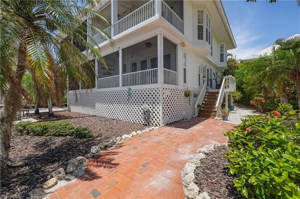 123 Useppa Island, Unit B, Useppa Island, FL 33921 Photo