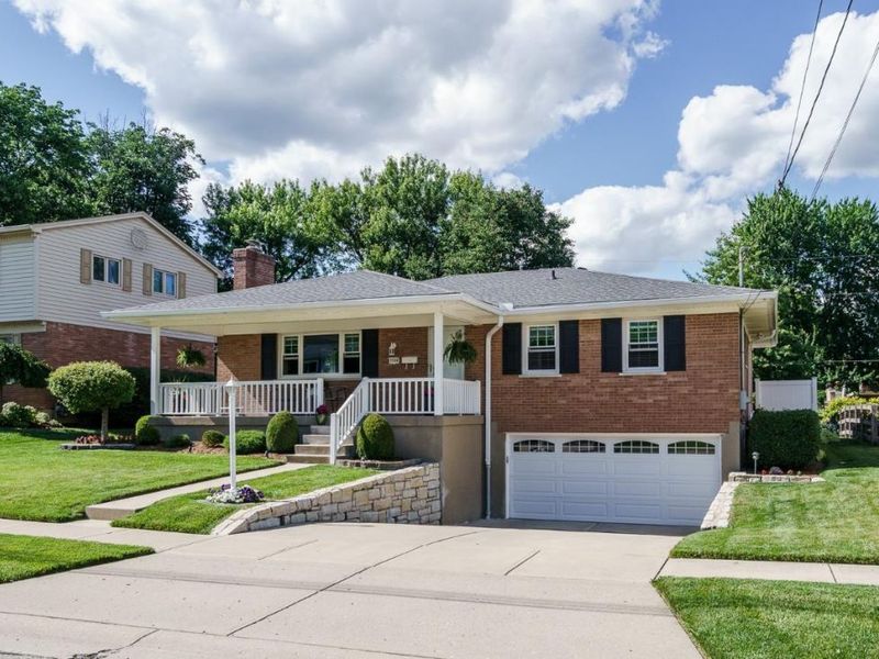 5508 Cleander Dr, Delhi Twp, OH 45238 Photo 3