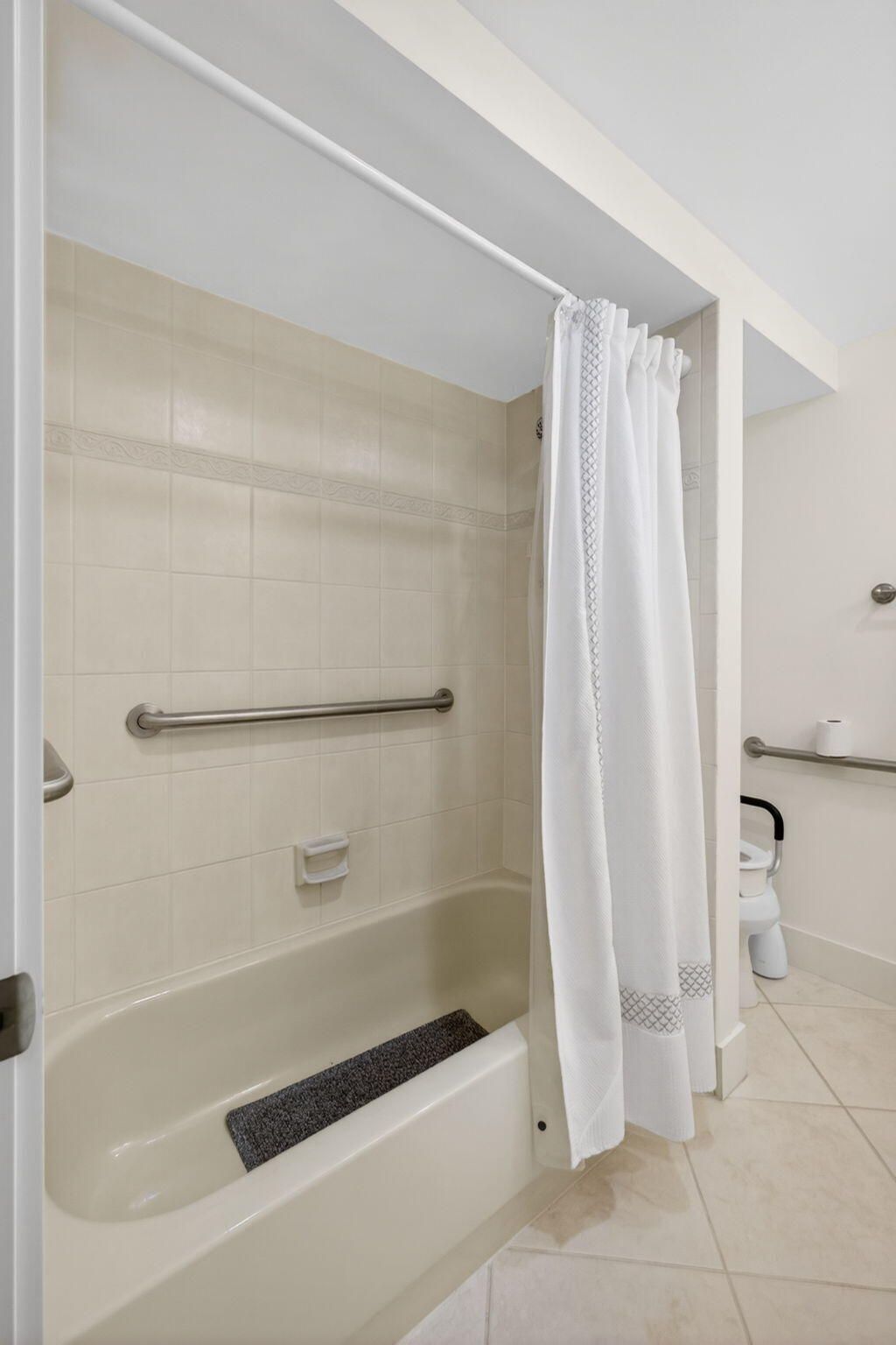 611 Brackenwood Cove, Palm Beach Gardens, FL 33418 Photo