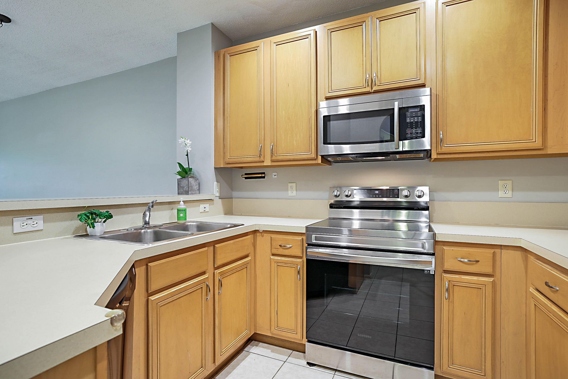 4827 Palmbrooke Circle, West Palm Beach, FL 33417 Photo