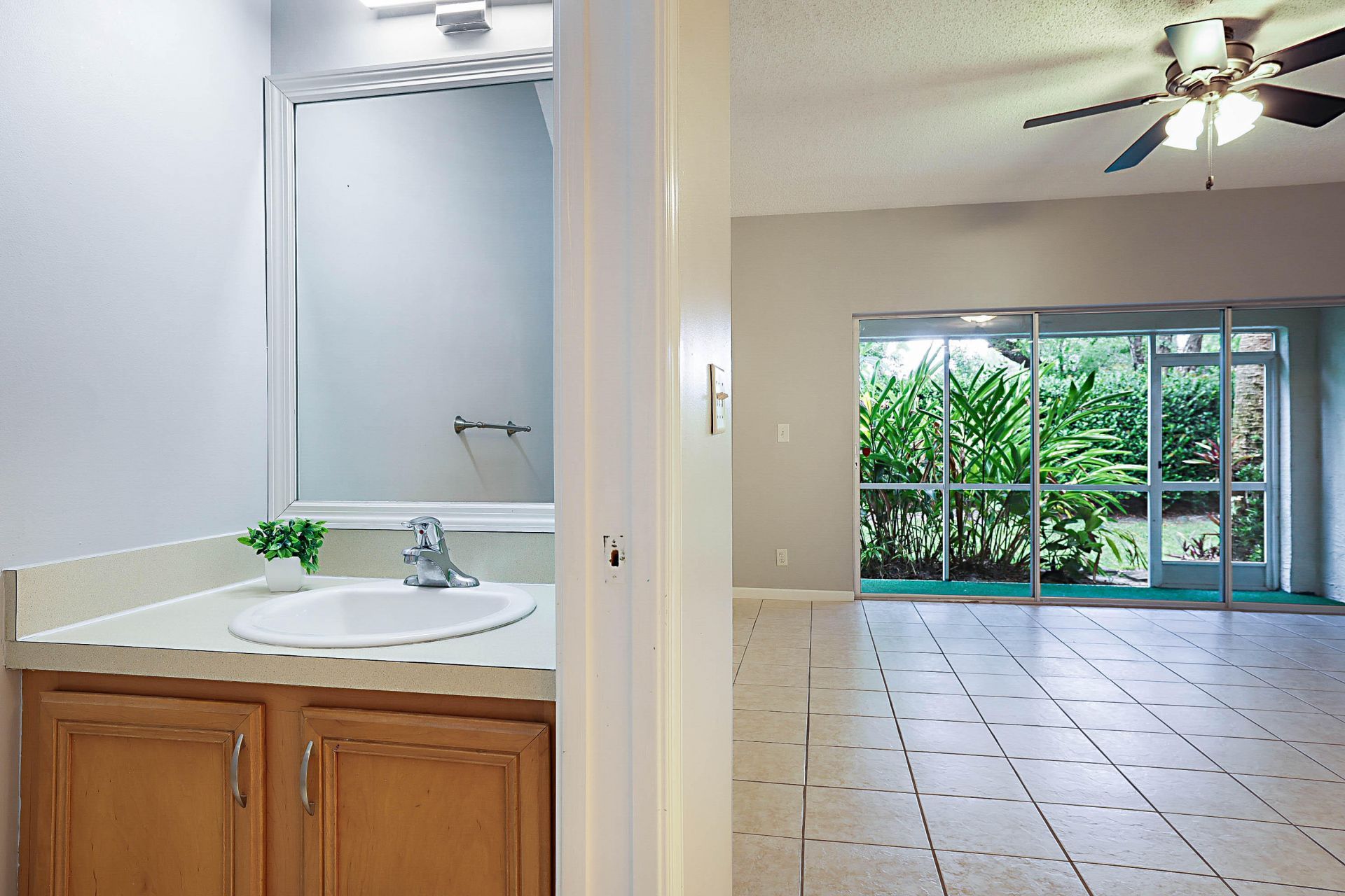 4827 Palmbrooke Circle, West Palm Beach, FL 33417 Photo